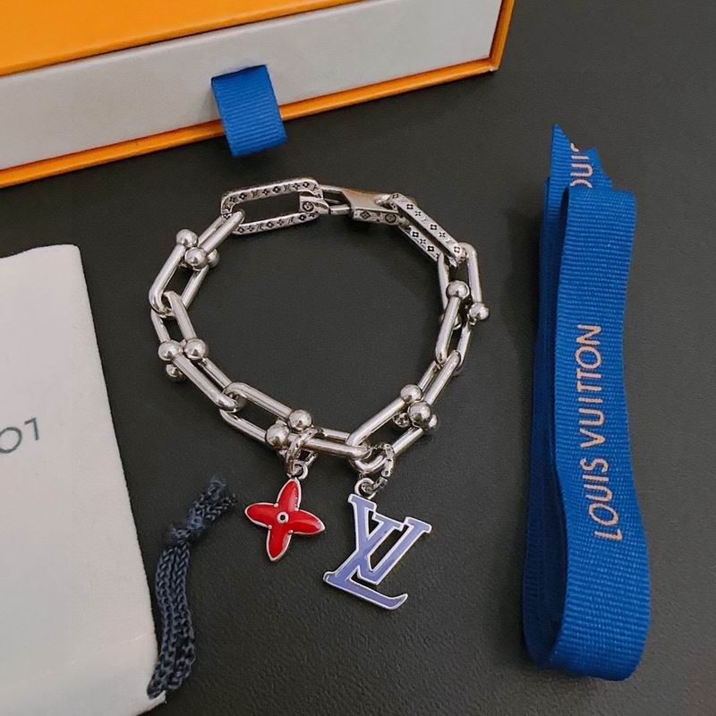 LV Bracelet 03lyr515